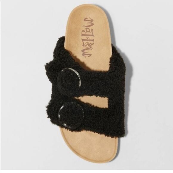 Fuzzy Sherpa Slippers flat Mad Love Footbed Sandals NWT SZ 5 - Picture 1 of 5